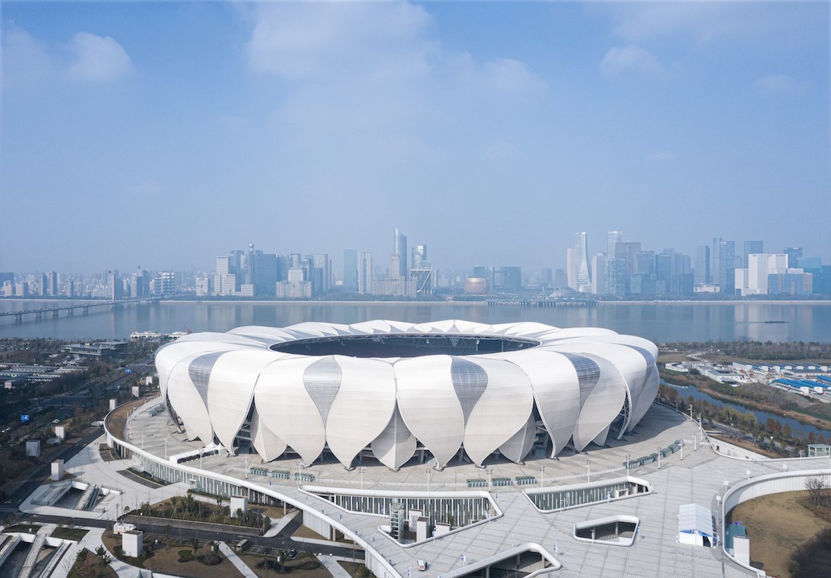 尤其是在决